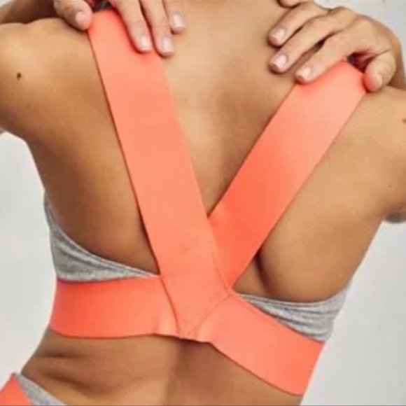 Free People Just Breathe Colorblock Sports Bra Heather Grey XS - Picture 3 of 10